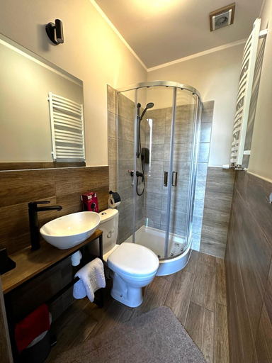 Bathroom 4, Osada Rycerska & Apartamenty Rycerskie, Tomaszów Mazowiecki