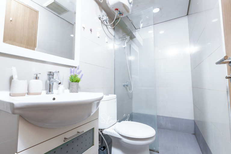 Bathroom 5, Stay 'd Maqna Residence, West Jakarta