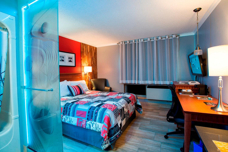 Bedroom 2, Amosphere Complexe, Abitibi