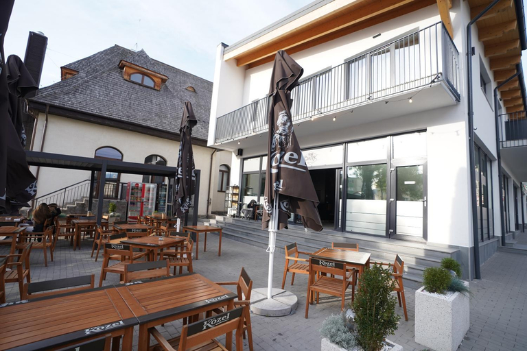 Food & Drinks 4, Titi House Borsa, Borsa