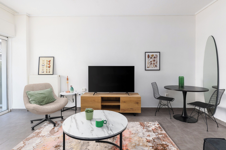 Room 5, Sienna by halu!, Central Macedonia