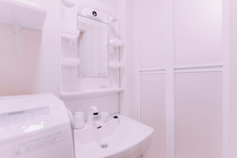 Bathroom 5, Shinsaibashi Cloud House | Sauna | Sleeps 8, Osaka