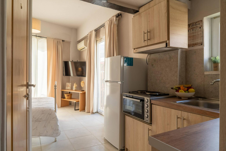 Room 2, Malia s Essences, Crete