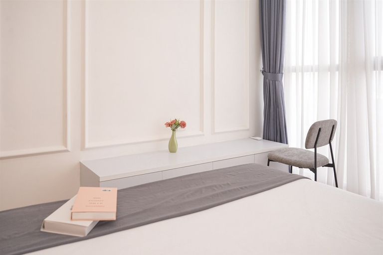 Bedroom, Cozy Living 2Br At Gold Coast Apartment, Jakarta Utara