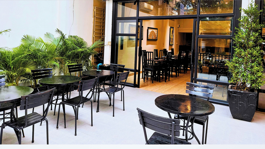 Food & Drinks 2, Milan Hotel By JK6, Phnom Penh