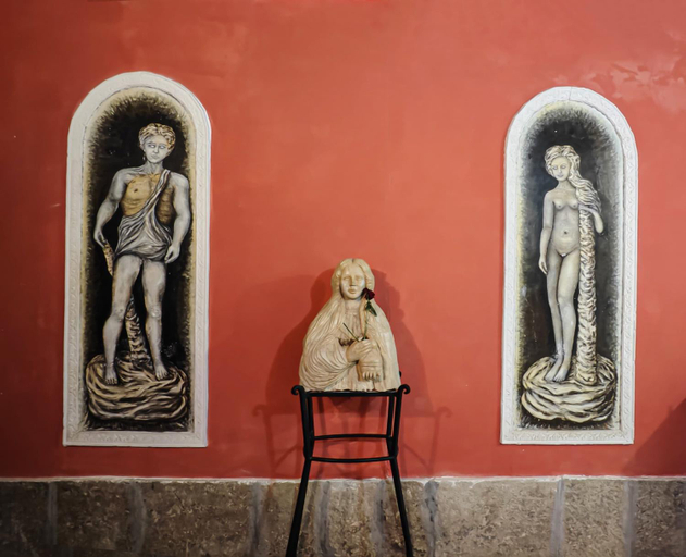 Others 2, Menhir Rooms, Campobasso