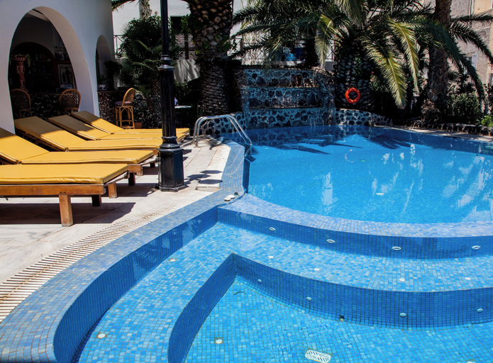 Sport & Beauty 5, Black Sandy Beach Hotel, South Aegean