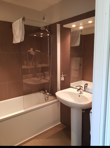 Bathroom, Hotel Restaurant TOQUE et PASSION, Moselle