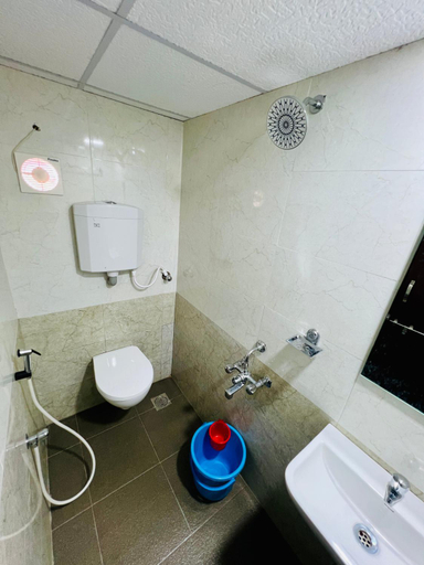 Bathroom, COSMO LODGE, Dakshina Kannada
