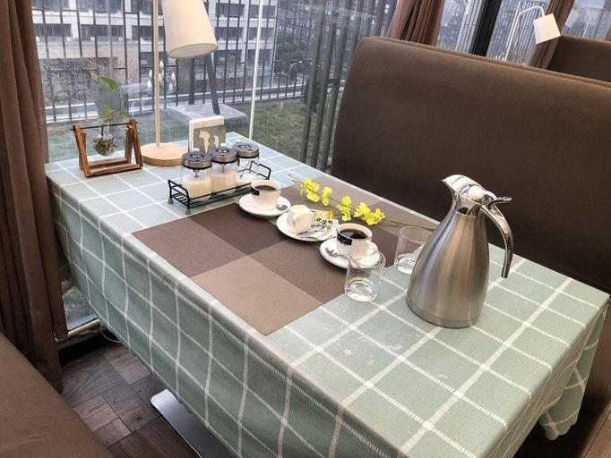Food & Drinks, Chengdu Theme Hotel, Chengdu