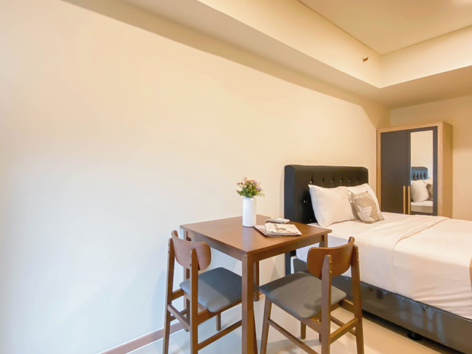 Bedroom, Compact And Homey Studio At Meikarta Apartment, Cikarang