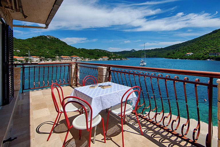 Others 4, Apartments Malo Lago, Lastovo