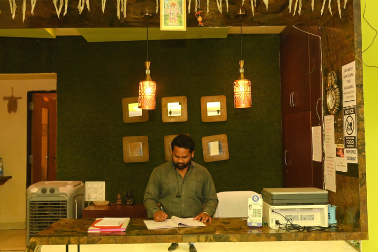 Food & Drinks, Hotel Ryaan Inn, Raipur