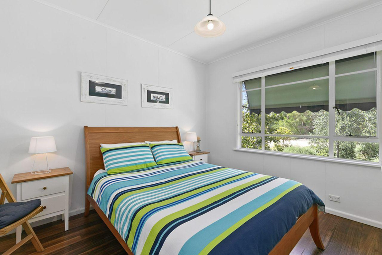 Bedroom 2, Kookaburra Cottage, Surf Coast - West