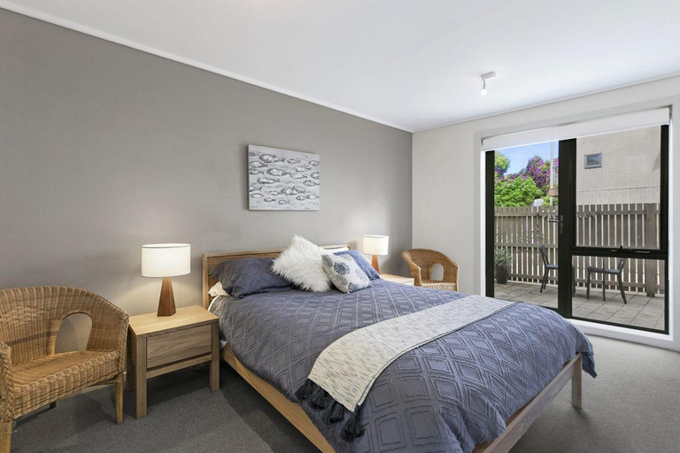Others 5, Apartment 23 Pacific Apartments, Surf Coast - West