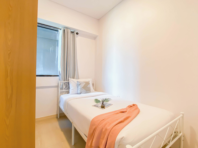 Room 2, Comfy Stay 2Br At Meikarta Apartment, Cikarang