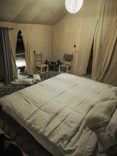 Bedroom 2, The Luxury ERG Safari Camp, Errachidia