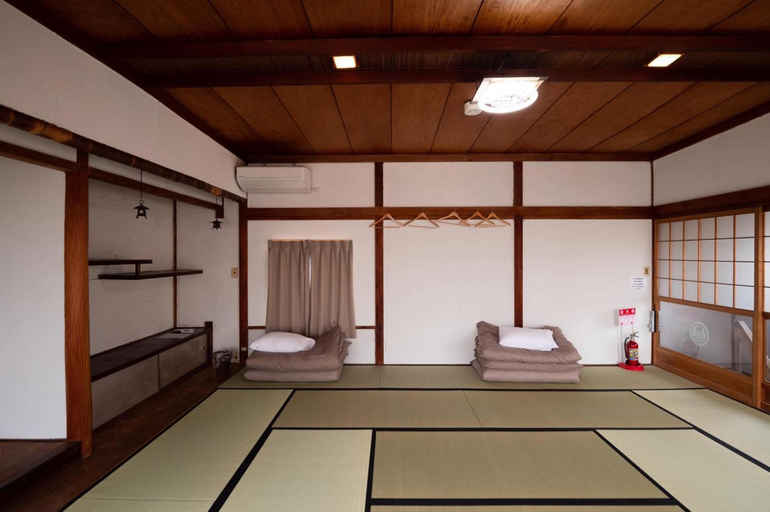 Bedroom 3, Kamp Houkan-cho Backpacker's Inn and Lounge, Okayama