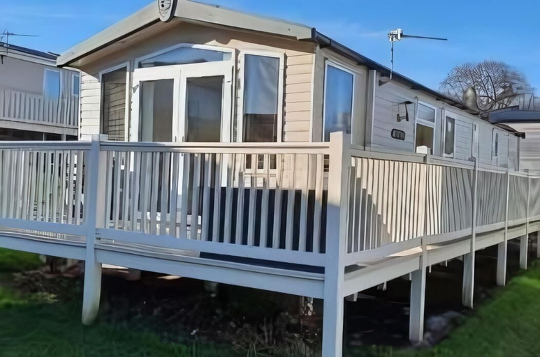 Exterior & Views 2, Sandytoes Holidays, Torbay