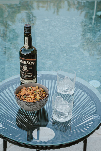 Food & Drinks, Alice on the rocks, Crete