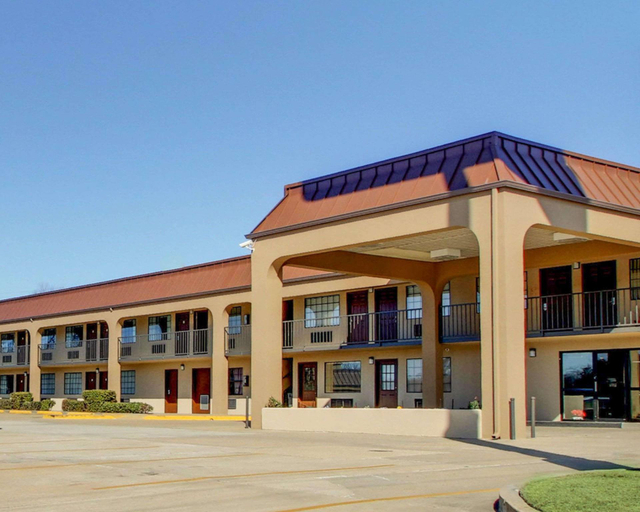 Exterior & Views 1, Econo Lodge Vicksburg, Warren