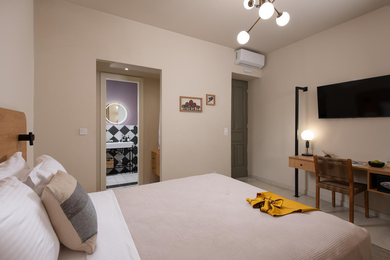 Bedroom 3, Living Yard Acropolis, Attica