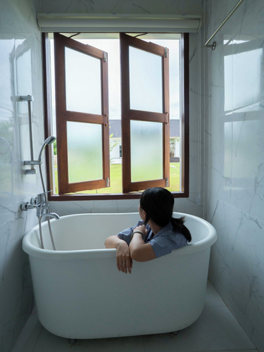 Bathroom 4, BERGHAUS101 khaoyai, Pak Chong