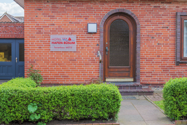Exterior & Views 2, Hotel Hafen Büsum, Dithmarschen