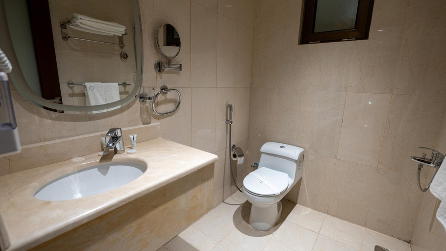 Bathroom 2, Maskan Aloya Serviced Apartments – One Person Company, Al Khobar