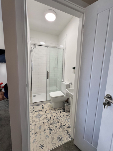 Bathroom 3, The Courtyard Bar, Kitchen & Rooms, Falkirk