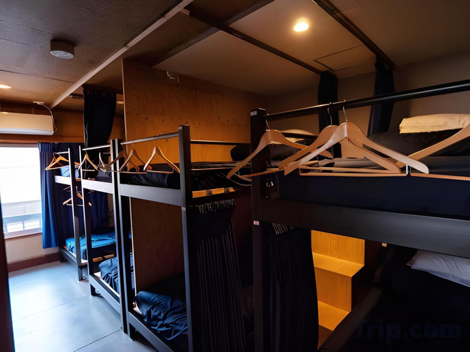 Bedroom 4, Kamp Houkan-cho Backpacker's Inn and Lounge, Okayama