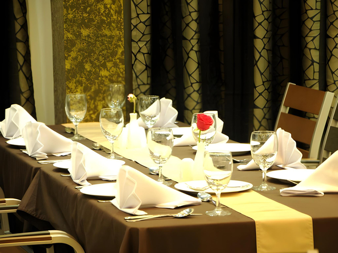 Food & Drinks 4, SRT Alpines, Bangalore
