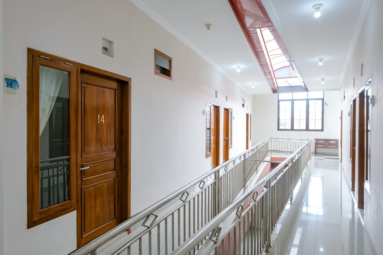 Others 5, Super OYO 3314 Syariah House, Banyumas