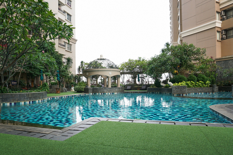 Sport & Beauty, Spacious And Cozy 2Br With Extra Room At Marina Ancol Apartment, Jakarta Utara