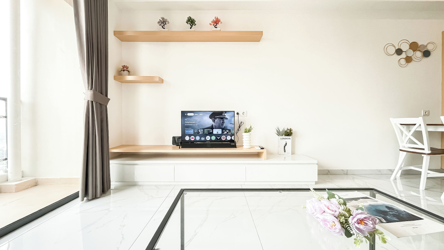 Others 2, Elegant And Homey 3Br Apartment Sky House Bsd, South Tangerang