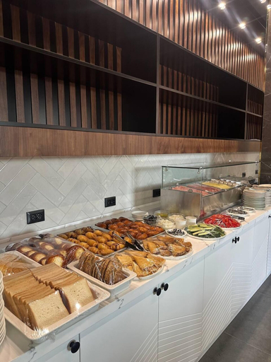 Food & Drinks 2, Cosmopolitan Hotel, Shymkent