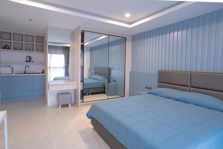 Bedroom 2, Three One East, Pattaya