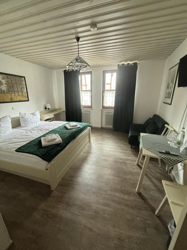 Bedroom 4, Pension Main-Art, Kitzingen