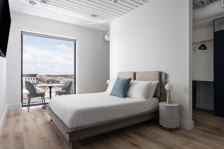 Room 5, Studio Haus East 6th Austin by Kasa, Travis
