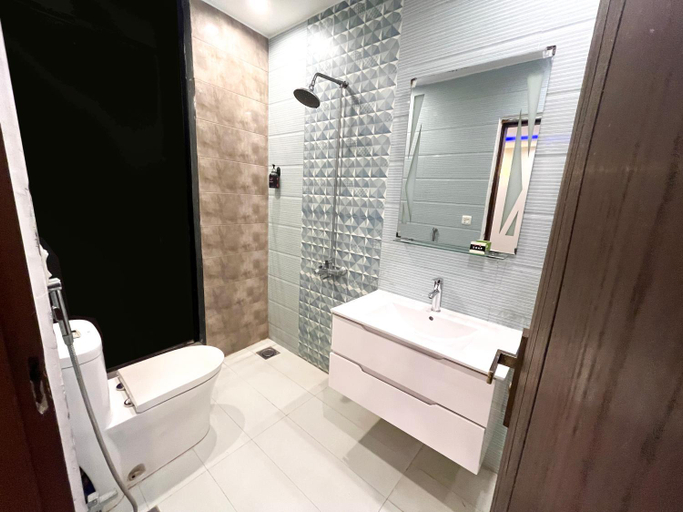 Bathroom 3, The Residence - Luxury Hotel Apartments, Lahore