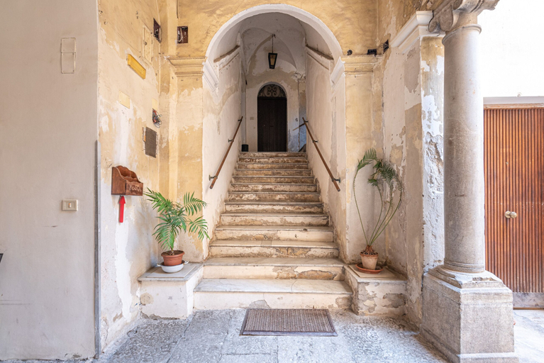 Room 4, Real Umberto I Suite 2 by Wonderful Italy, Palermo