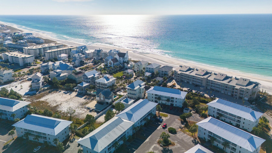 Others 5, Beachside Villas 811, Walton