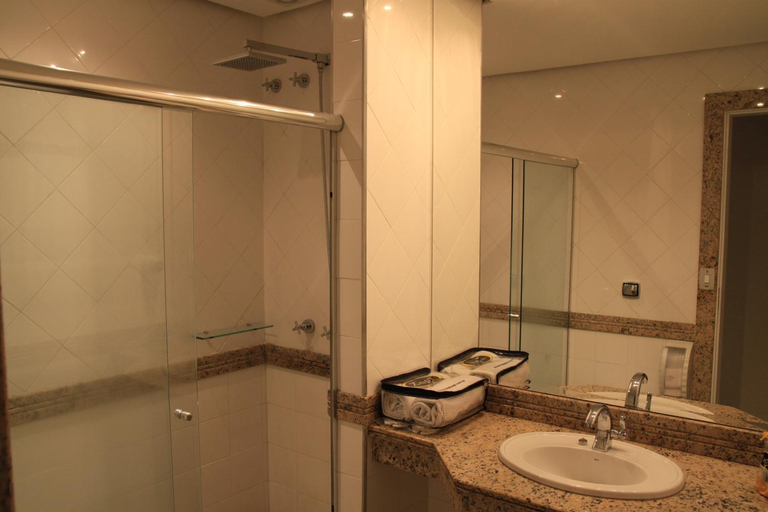 Shower 2, Zapt Motel - Adults Only, São Paulo
