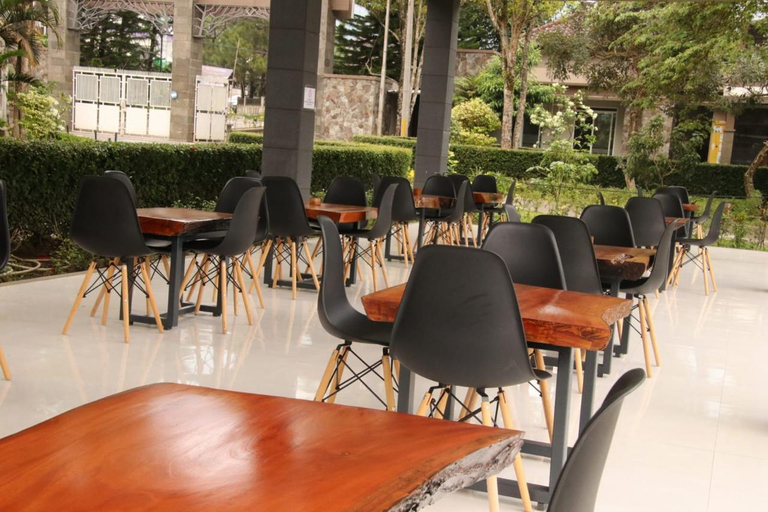Food & Drinks, Green Patriot Resort, Garut