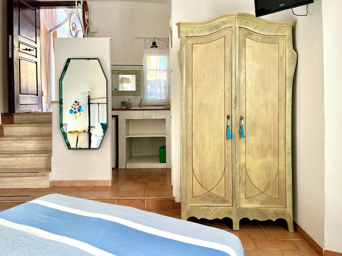 Bedroom 3, Barocchetto Romano, Roma