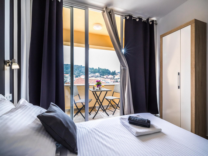 Bedroom 2, Vela Luka Apartments, Vela Luka