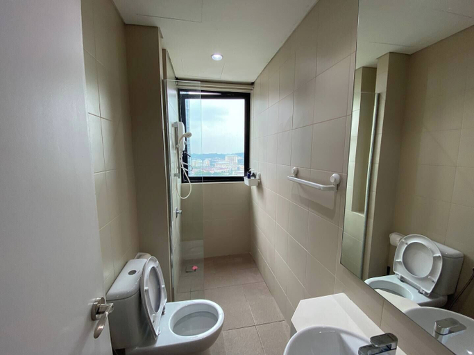 Bathroom 4, I City Luxury Condo Shah Alam Smarthome, Shah Alam