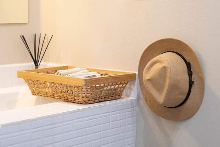 Others 2, Luxury Cycladic Villa-Enjoy Infinity Pool Sunsets, South Aegean