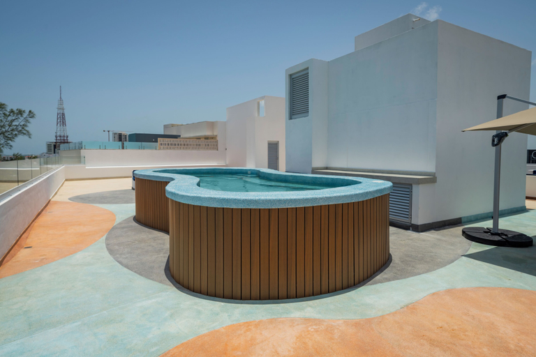 Rooftop pool 5, Barcelona Condos Cancun, Benito Juárez