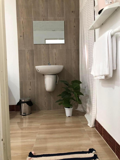 Bathroom 3, เกษมสุขรีสอร์ท Kasamesuk Resort, Nang Rong